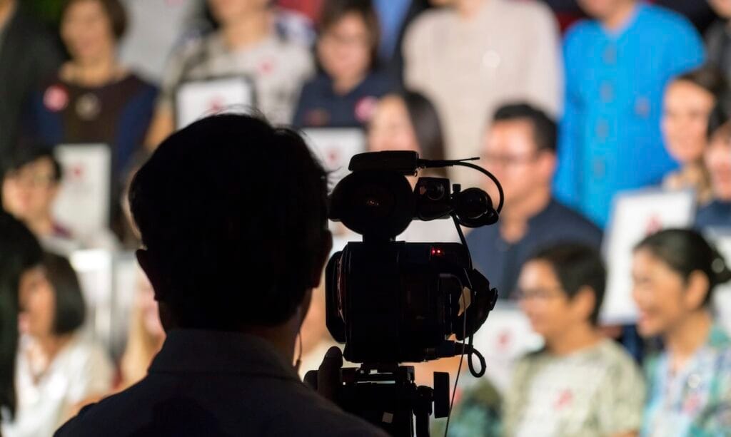 Hybrid event video production Singapore — in-room and online coverage for corporate conferences and townhalls